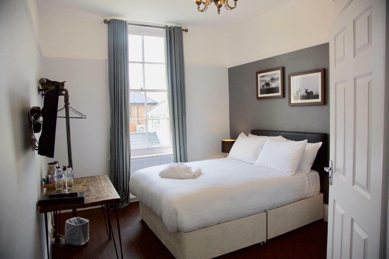 The Mortimer Arms (Adults Only) Ромсі Екстер'єр фото
